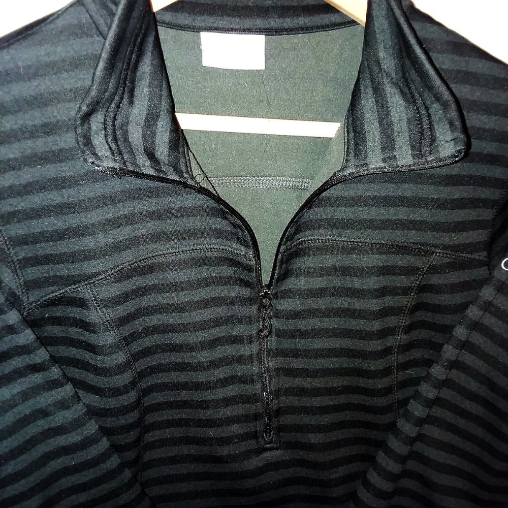 Columbia Women Pullover Black Gray Striped Sz M